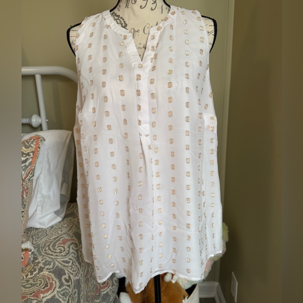 crown & ivy White Sleeveless Blouse with Gold Foil Dots